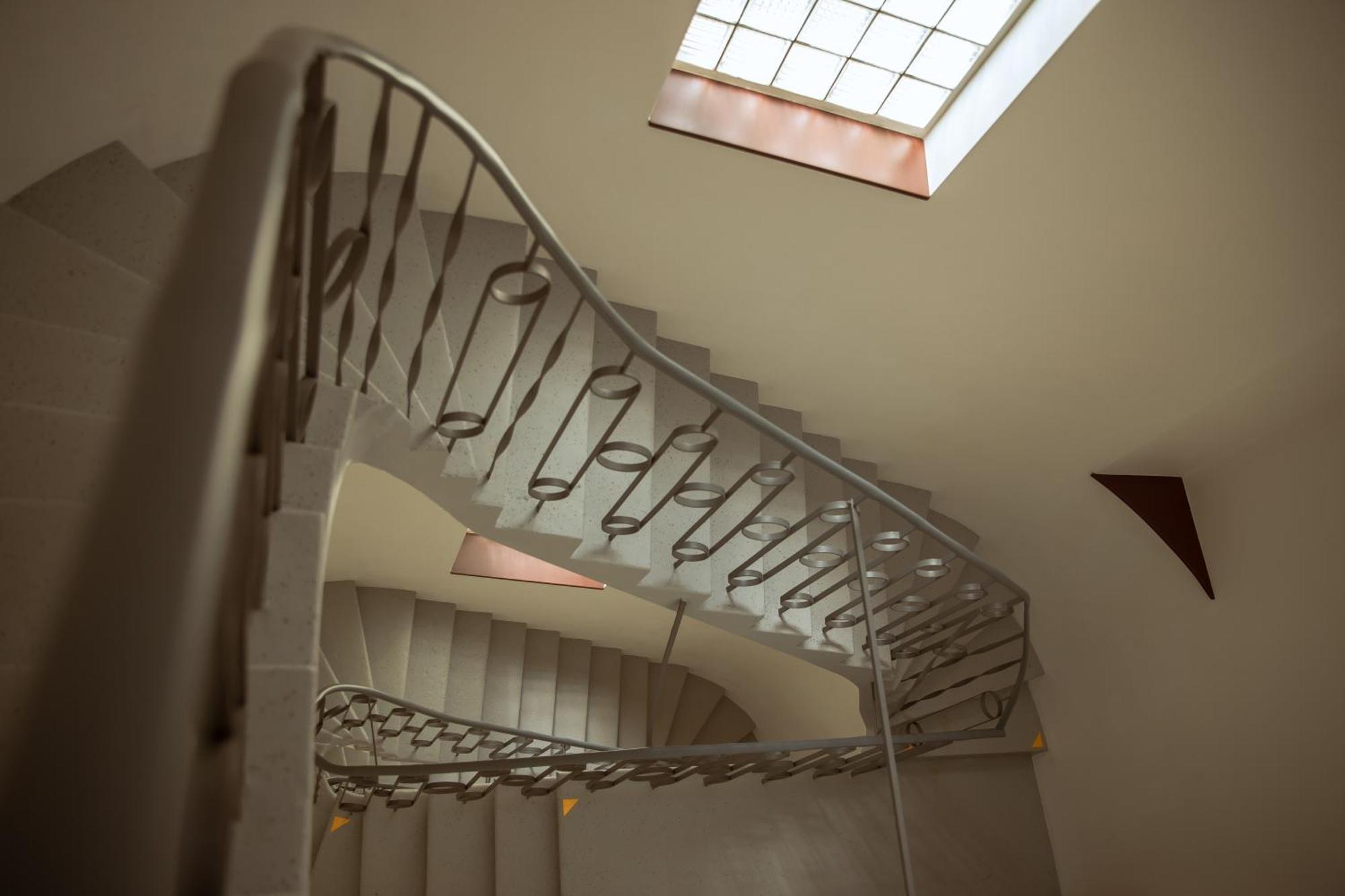 Moderni Podkrovni 2kk U Namesti S Klimatizaci Apartament *